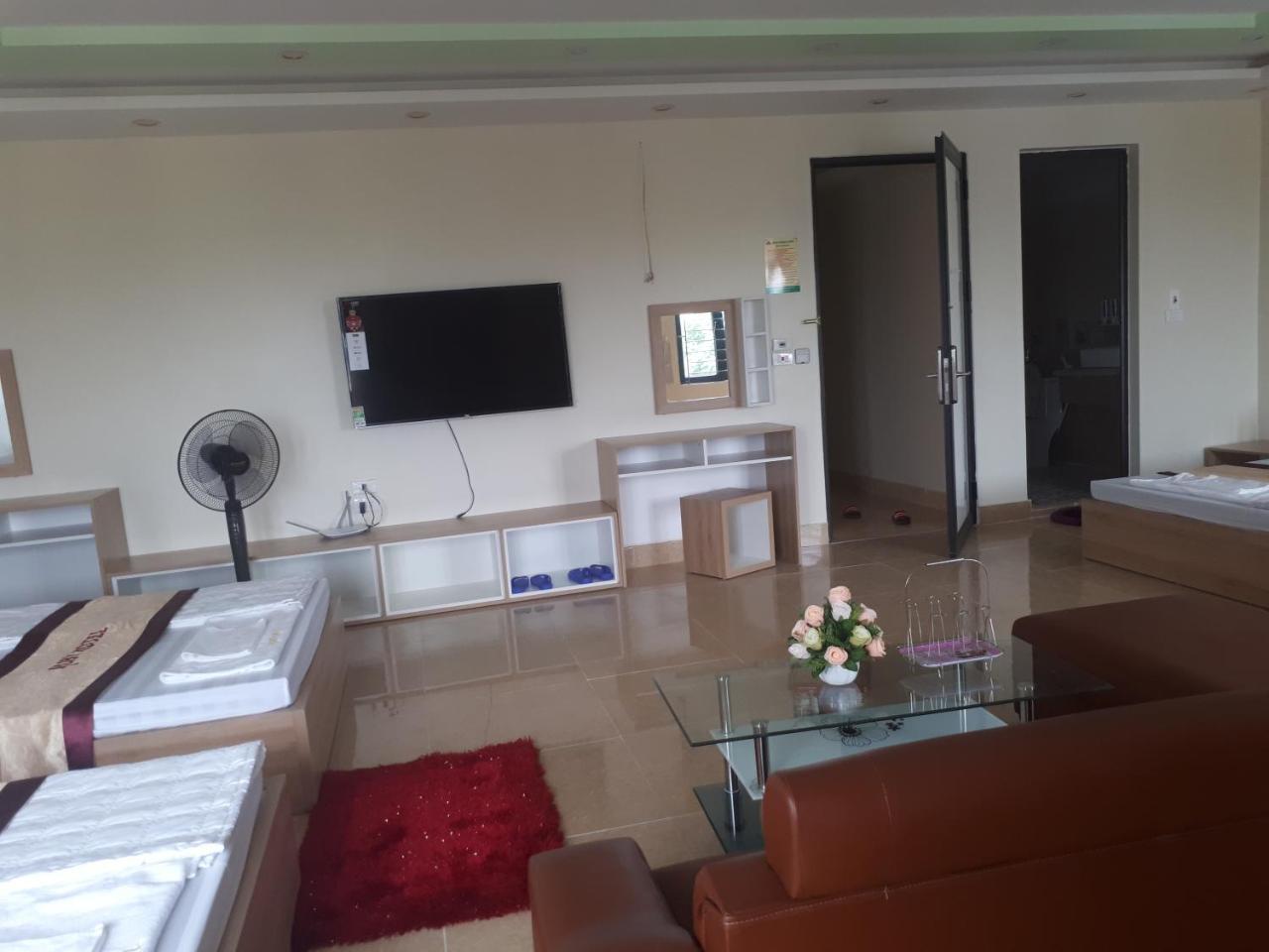Ruby Hotel Vinh Yen Экстерьер фото