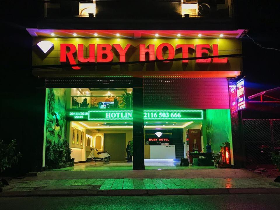 Ruby Hotel Vinh Yen Экстерьер фото